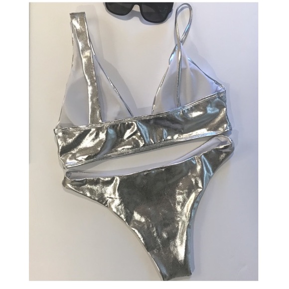 ⭐️Awesome J Metallic Bikini🌟 - Picture 4 of 6